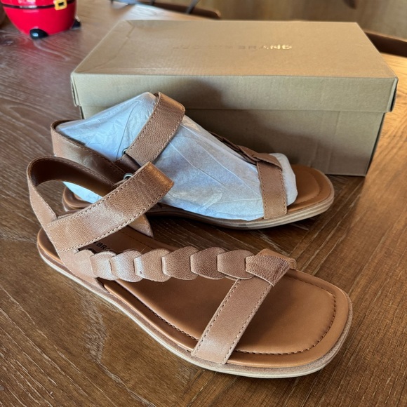 Lucky Brand Shoes - Lucky Brand Natany sandals in latte (tan) 8.5M